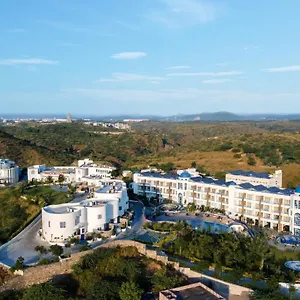 Resort Ramee Royal & -